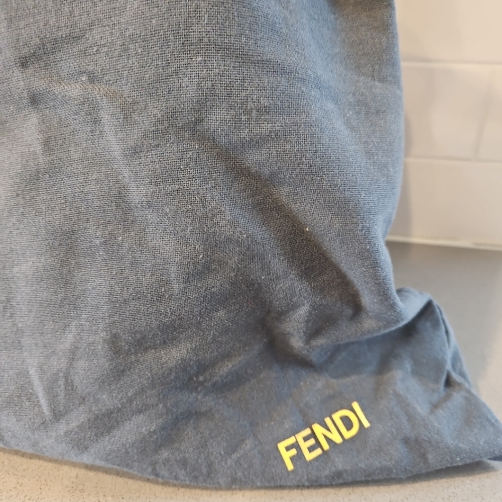 Fendi Chocolate Brown Medium Camoscio Suede Brand New Genuine - Picture 4 of 11